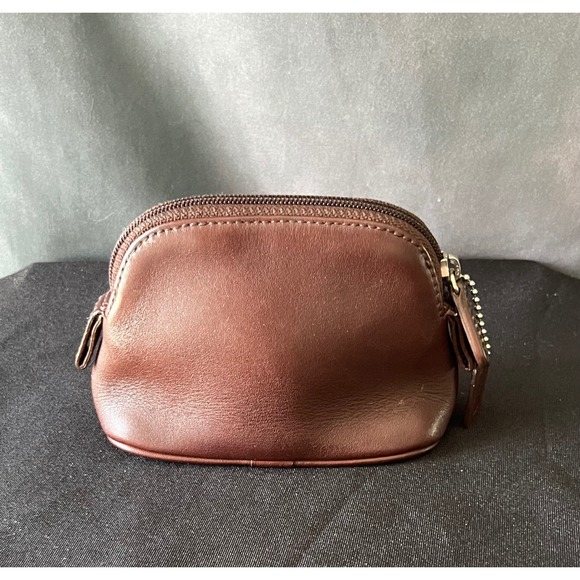 Coach Legacy Mahogany Brown Leather Cosmetic Coin Purse Vintage 90's-2000's - Picture 3 of 10